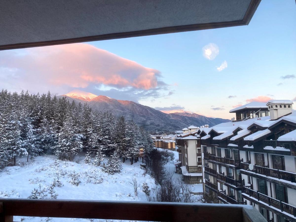 Mirabell Apartment Bansko - Mountain View & Fireplace Exterior foto